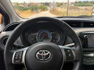 Toyota Yaris 2015 1.5 HYBRID ΔΕΡΜΑ ΠΑΝΟΡΑΜΑ-thumb-11