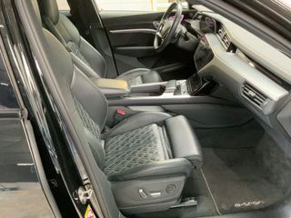 Audi e-tron 2020 Sportback 55 quattro S line-thumb-18