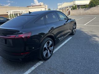 Audi e-tron 2020 Sportback 55 quattro S line-thumb-20