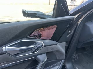 Audi e-tron 2020 Sportback 55 quattro S line-thumb-2