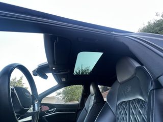 Audi e-tron 2020 Sportback 55 quattro S line-thumb-24