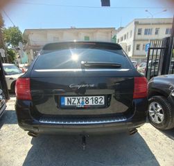 Porsche Cayenne 2004-thumb-5