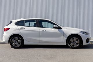Bmw 116 2023 i-thumb-2