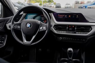 Bmw 116 2023 i-thumb-9