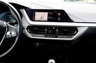 Bmw 116 2023 i-thumb-12