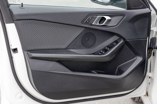 Bmw 116 2023 i-thumb-21