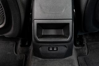 Bmw 116 2023 i-thumb-24