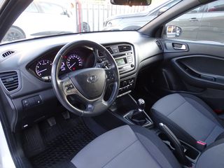 Hyundai i 20 2018 1.2 EXCLUSIVE 85ip- klima aristo-thumb-12