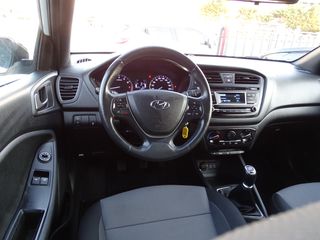 Hyundai i 20 2018 1.2 EXCLUSIVE 85ip- klima aristo-thumb-25