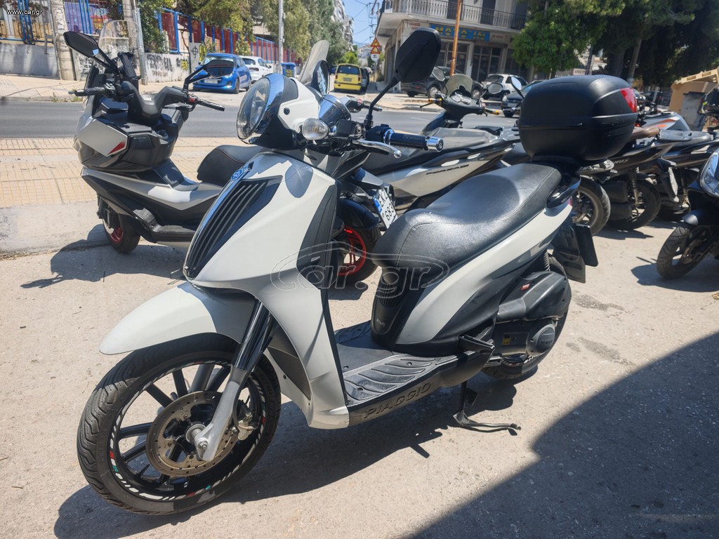 Piaggio Carnaby 300 Cruiser 2012