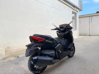 Yamaha XMAX 400 2016 ABS-thumb-2