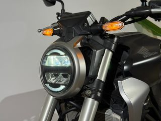 Honda CB 300 2019-thumb-4