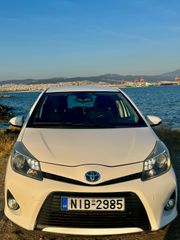 Toyota Yaris 2013 Toyota Yaris Hybrid 1.5