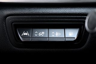 Renault Captur 2020 1.6 E-Tech Plug-in Hybrid 160hp Intens-thumb-17
