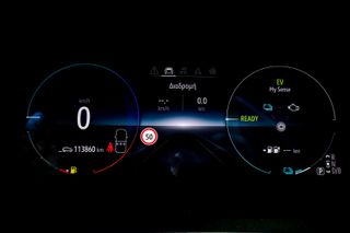 Renault Captur 2020 1.6 E-Tech Plug-in Hybrid 160hp Intens-thumb-20