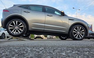 Jaguar E-Pace 2020 "R-DYNAMIC"AWD-AUTO/9speed-PANORAMA-HEAD UP-20αρες!!!-thumb-2