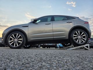 Jaguar E-Pace 2020 "R-DYNAMIC"AWD-AUTO/9speed-PANORAMA-HEAD UP-20αρες!!!-thumb-9