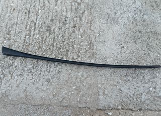 Αριστερό Διακοσμητικό Σιρίτι/Σουρίδα του Παρμπρίζ SEAT LEON III 13-20