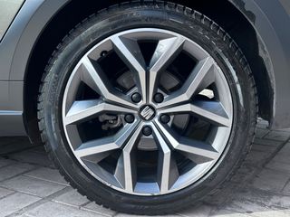 Seat Leon 2016 X-PERIENCE 2.0- 4X4 -PANORAMA-  184hp-thumb-12