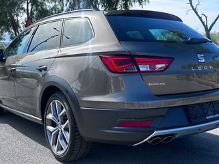 Seat Leon 2016 X-PERIENCE 2.0- 4X4 -PANORAMA-  184hp-thumb-4