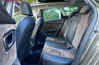 Seat Leon 2016 X-PERIENCE 2.0- 4X4 -PANORAMA-  184hp-thumb-34