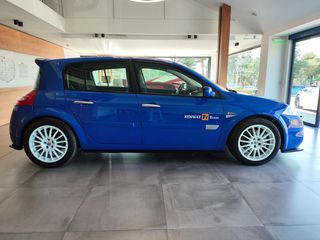 Renault Megane 2007 Sport RS-thumb-6