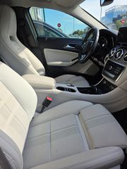 Mercedes-Benz GLA 200 2018 URBAN-thumb-11