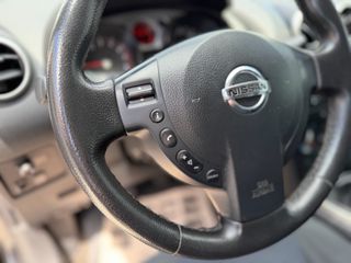 Nissan Qashqai 2009-thumb-17