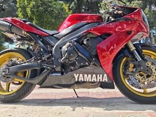 Yamaha YZF-R1 2006 R1-thumb-5