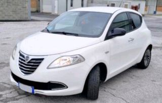 Lancia Ypsilon 2013