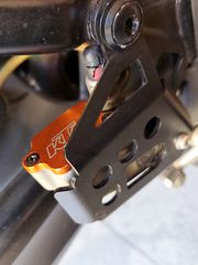 KTM 950 Adventure 2005-thumb-34