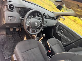 Dacia Duster 2018 4X4-thumb-8