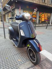 Vespa GTS Super Tech 300 2024