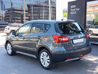 Suzuki SX4 S-Cross 2017-thumb-6