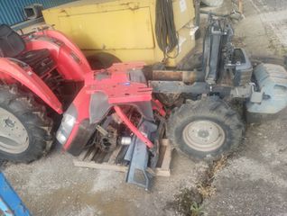 Δενδροκομικά Τρακτέρ Kubota 2003