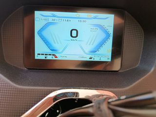 QJ Motor MTX 200 TOP BOX 2025
