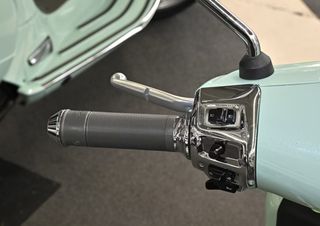Vespa GTS 310 2026 E5+ 30ΑΤΟΚΕΣ ή ΔΩΡΑ ΑΞΙΑΣ 537€-thumb-5