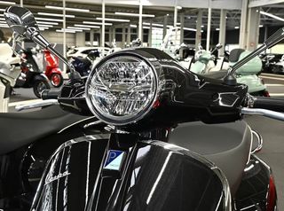 Vespa GTS Super 310 2026 E5+ 30ΑΤΟΚΕΣ ή ΔΩΡΑ ΑΞΙΑΣ 537€-thumb-7
