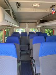 Iveco 2011-thumb-8