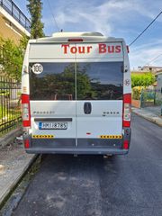 Iveco 2011-thumb-9
