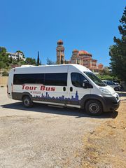 Iveco 2011-thumb-11