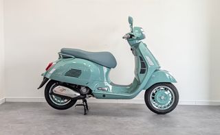 Vespa GTS 310 2026 E5+ 80TH LIMITED EDITION 30ΑΤΟΚΕΣ ή ΔΩΡΑ ΑΞΙΑΣ 537€-thumb-1