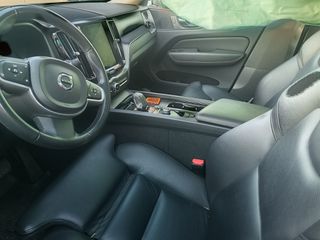 Volvo XC 60 2022 2.0D5 MILD HYBRID 235ps FULL EXTRA-thumb-22