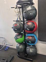 Medicine balls-thumb-3