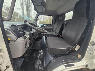 Φορτηγά Μεταφοράς Ποτών Mitsubishi 2019 fuso 7c15-thumb-6