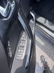 Peugeot 208 2019 2019 Signature euro6-thumb-10