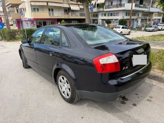 Audi A4 2003-thumb-5