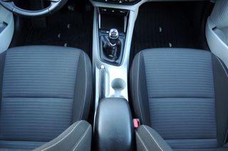 Hyundai i 20 2022 1.000cc 101 Hp HYBRD - BLUETOOTH -ANDROID-CAMERA-ZANTEΣ 16''-thumb-22
