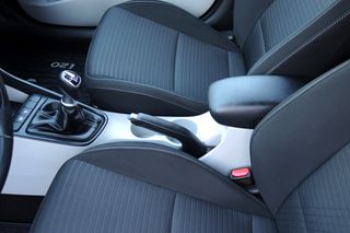 Hyundai i 20 2022 1.000cc 101 Hp HYBRD - BLUETOOTH -ANDROID-CAMERA-ZANTEΣ 16''-thumb-26