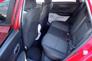 Hyundai i 20 2022 1.000cc 101 Hp HYBRD - BLUETOOTH -ANDROID-CAMERA-ZANTEΣ 16''-thumb-6